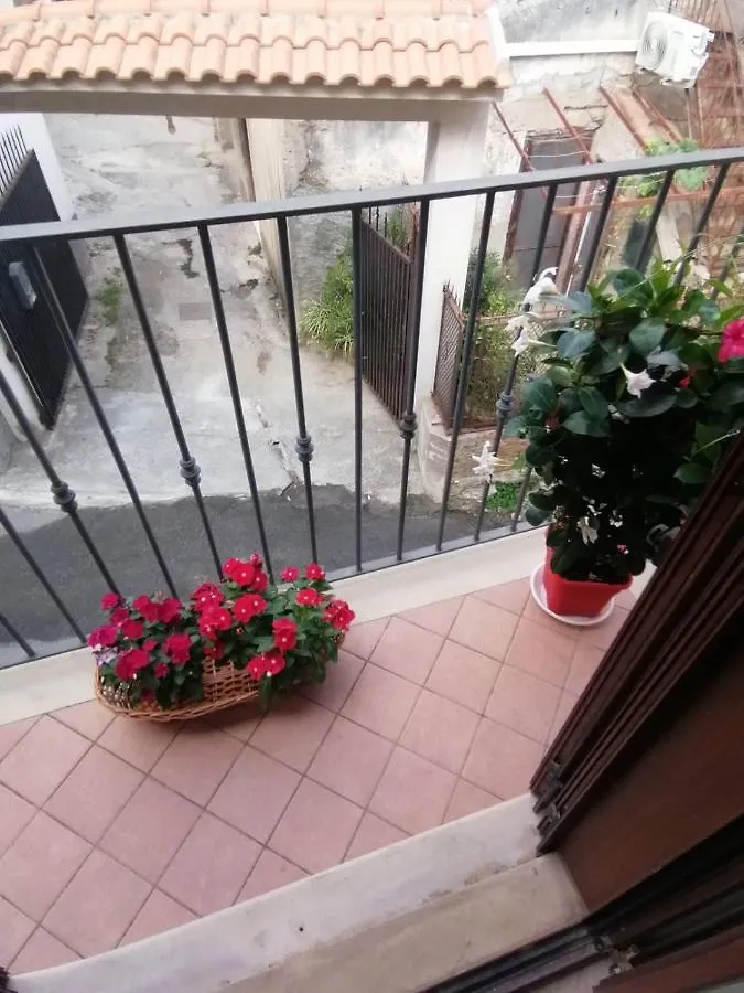 Villa Casa Domenico in paese storico siciliano Messina 0*,